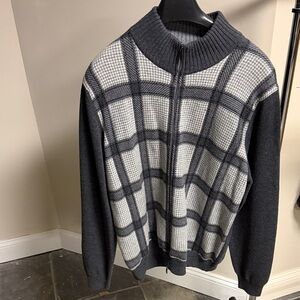 SHAN Men's Black and Gray Zip Up Sweater